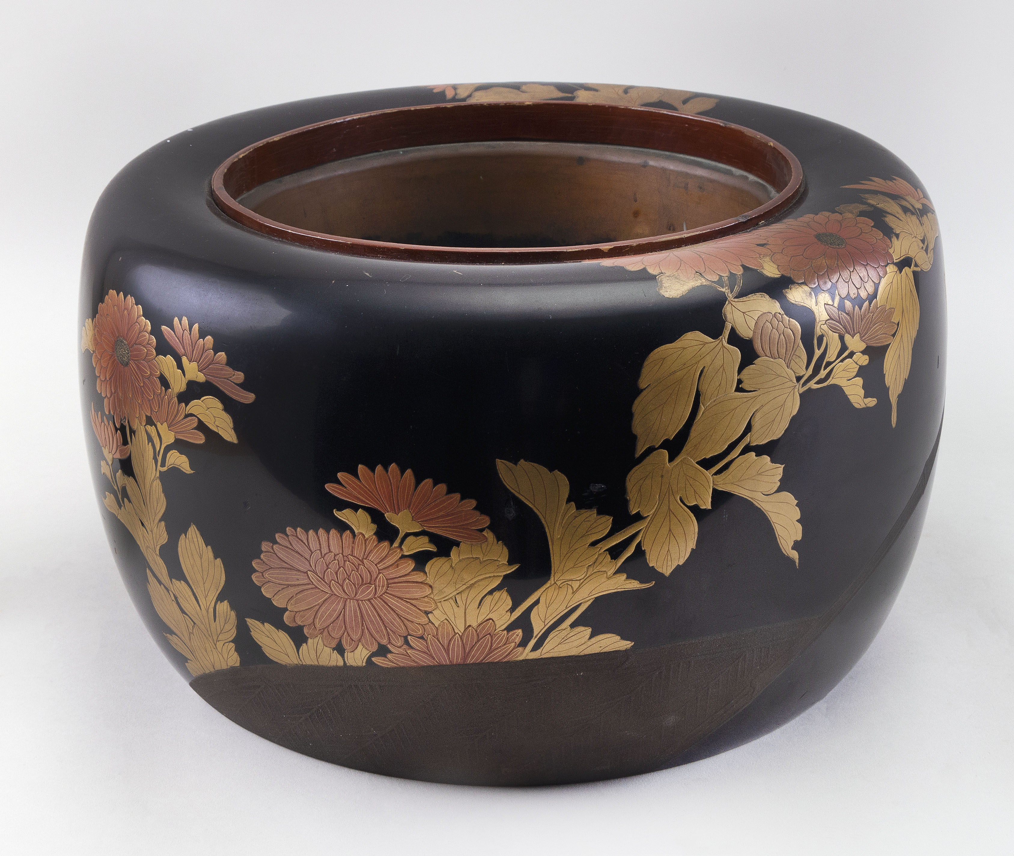 Image 1 for JAPANESE BLACK LACQUER HIBACHI 20th Century Height 9